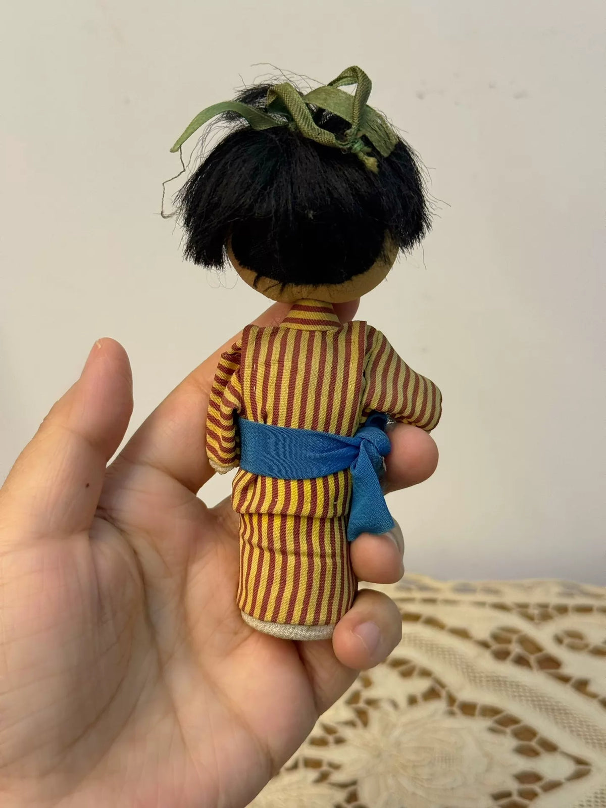 300926-toy-25 Showa Period Dolls