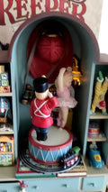 040926-doll-57 Spot enesco dreamer the dreamer keeper music box original box complete