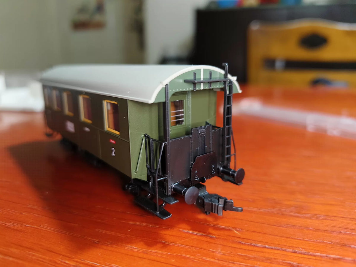 051026-toy-2 Fleischmann two-axle bus 1 section HO proportion