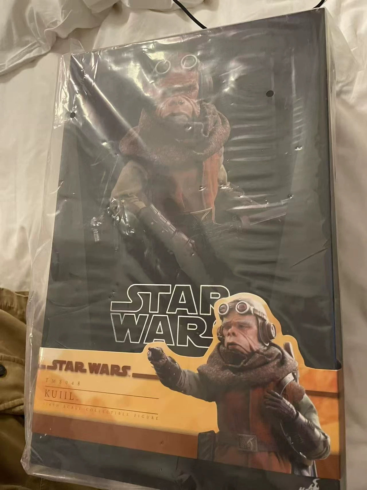 101026-toy-28 Mandalorian HT HotToys 1/6 TMS048 The Kuyl
