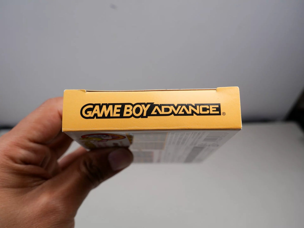 GBA game, Bubble Dragon old&new, original and genuine, as shown in the picture, the box says all American, the state is beautiful, the memory function of the cartridge chip is normal, and the transparent protection box is delivered free of charge.