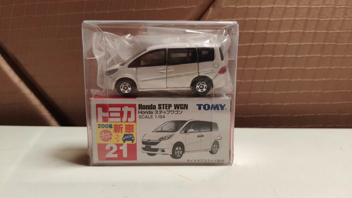 150926-toy-141 TOMICA 21 HONDA STEP WGN