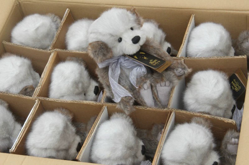 260926-toy-27 Charlie Bears Charlie Bear Grey 30cm Valentine Day