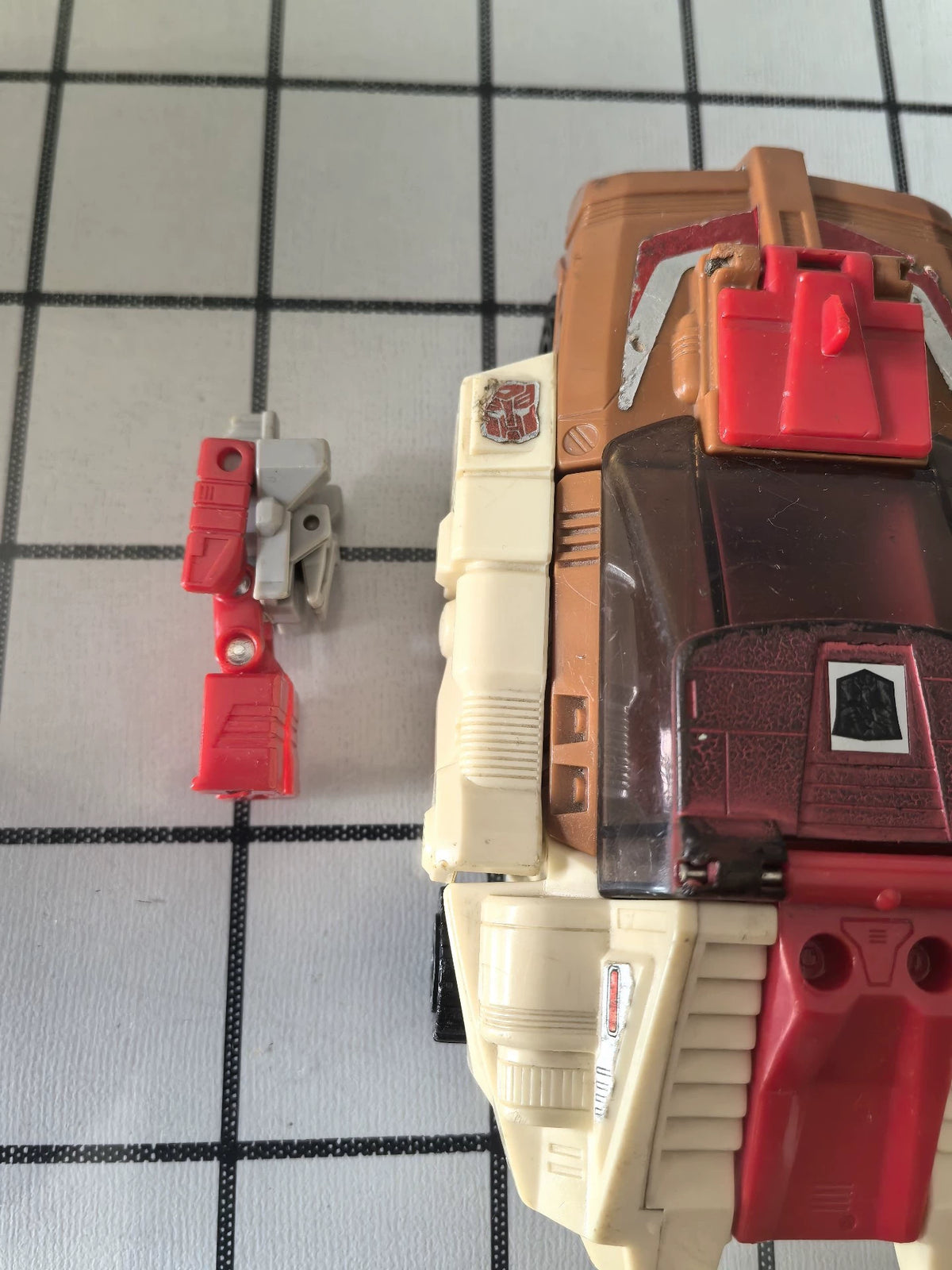 260926-toy-71 Transformers G1 leader warrior old toy Guo Wen Nanhai version no weapons the main b