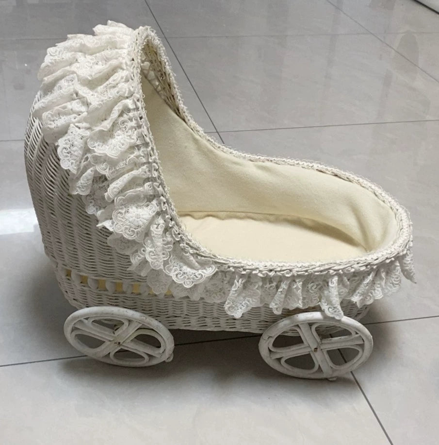 260926-toy-105 Medieval rattan knit small cart dolls with photo plot accessories old New