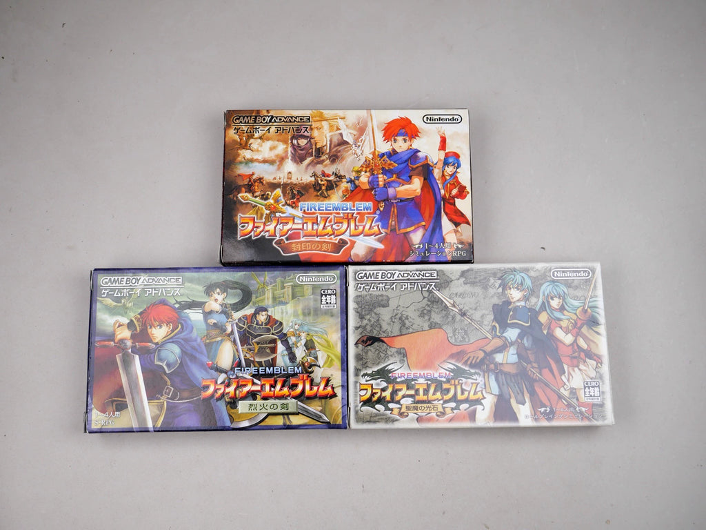 GBA game, three collections of flame emblem series, sword of seal, of fire and stone of holy devil light, original genuine, color as shown in the picture, box said full, cassette function normal, packing price, free shipping transparent protective box.