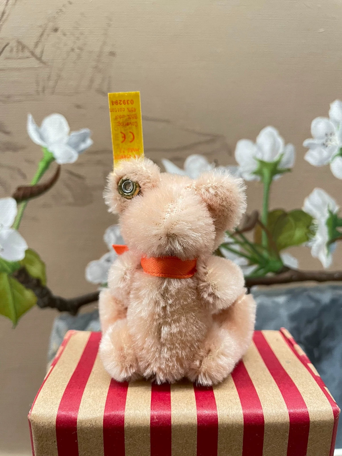 260926-toy-12 Steiff teddy bear classic mini pale pink