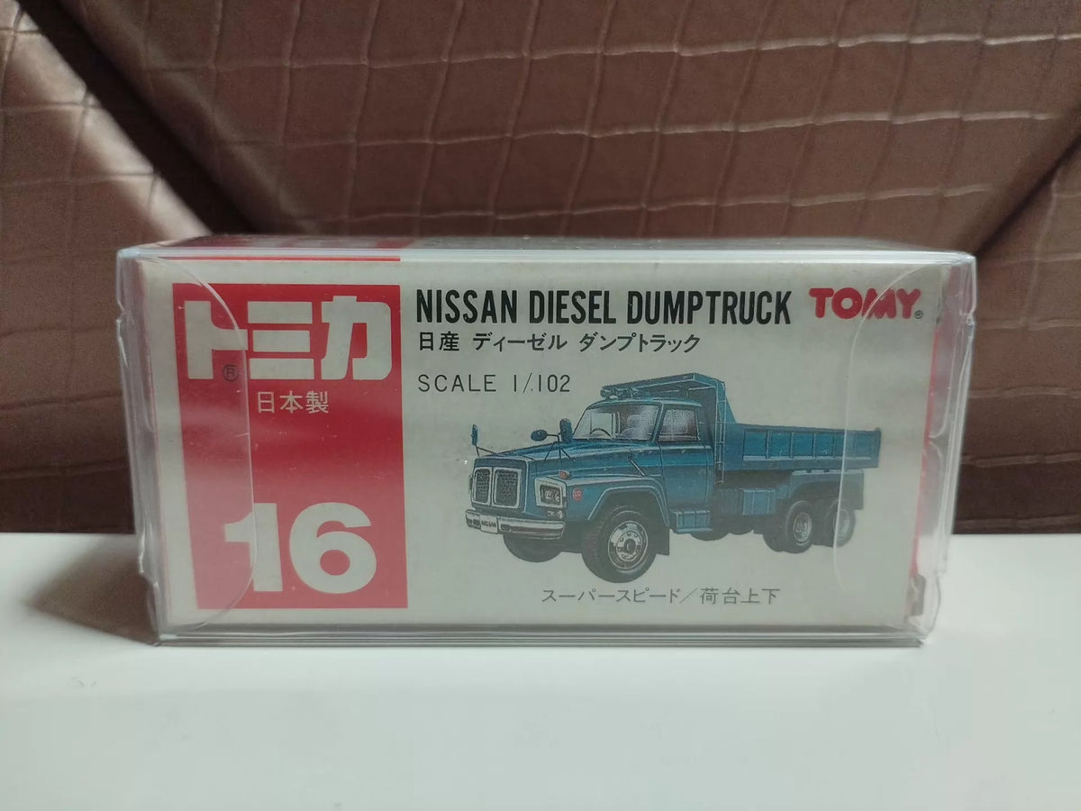 150926-toy-28 Tomica out-of-print red and white box old red label No. 16 Nissan mud dump truck Nissan diesel DUMPTRUCK