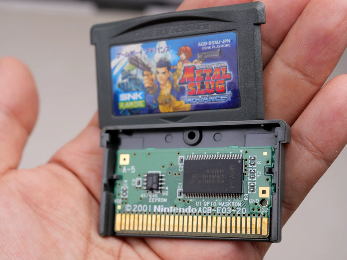 120926-toy-144 GBA advance