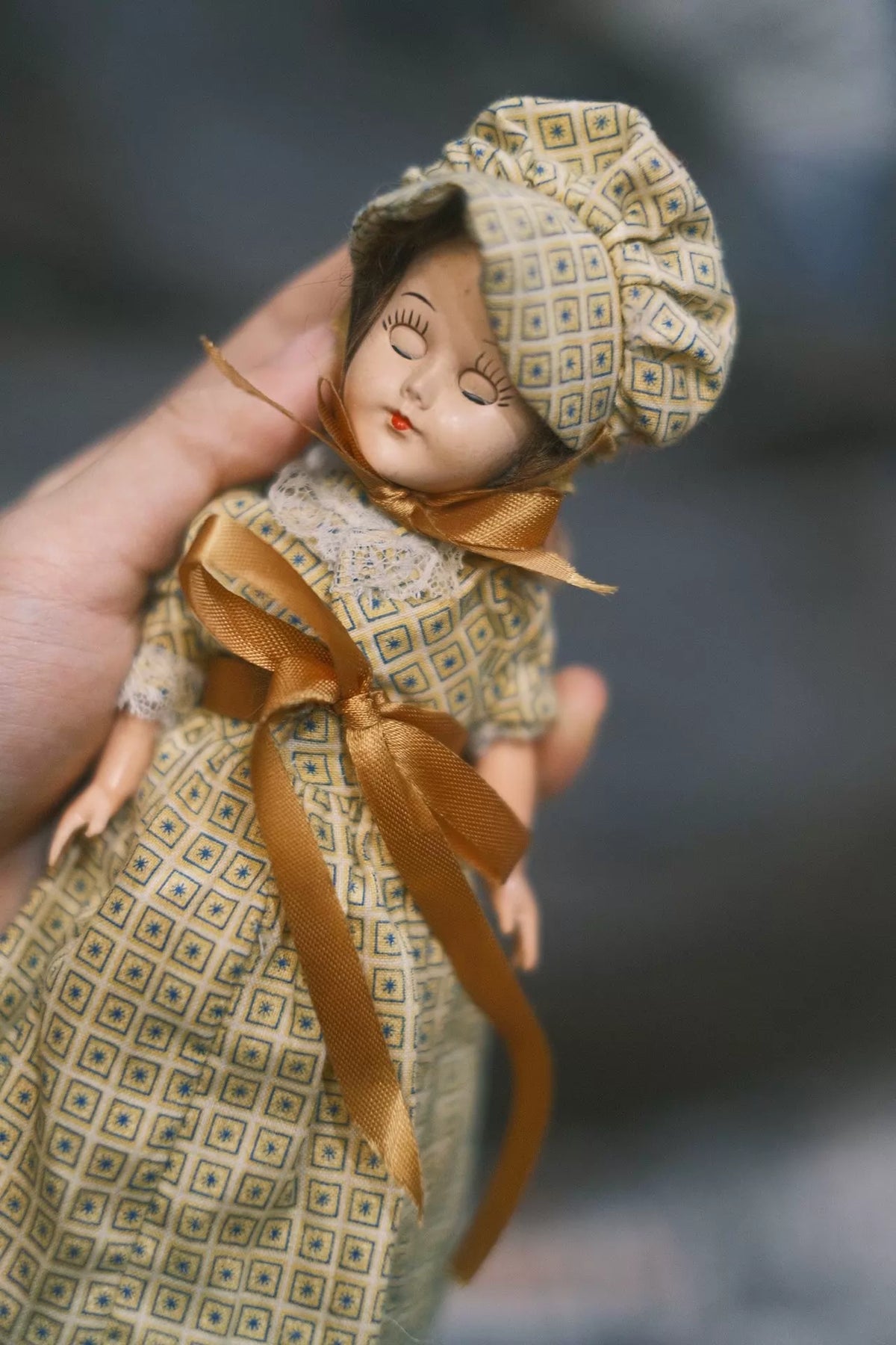200926-toy-83 Blythe 古董娃娃赛璐璐 德国 中古 Vintage西洋摆件 借浓汤全瓷 抱娃 小斜眼 林巴赫 肯斯特 冻查理