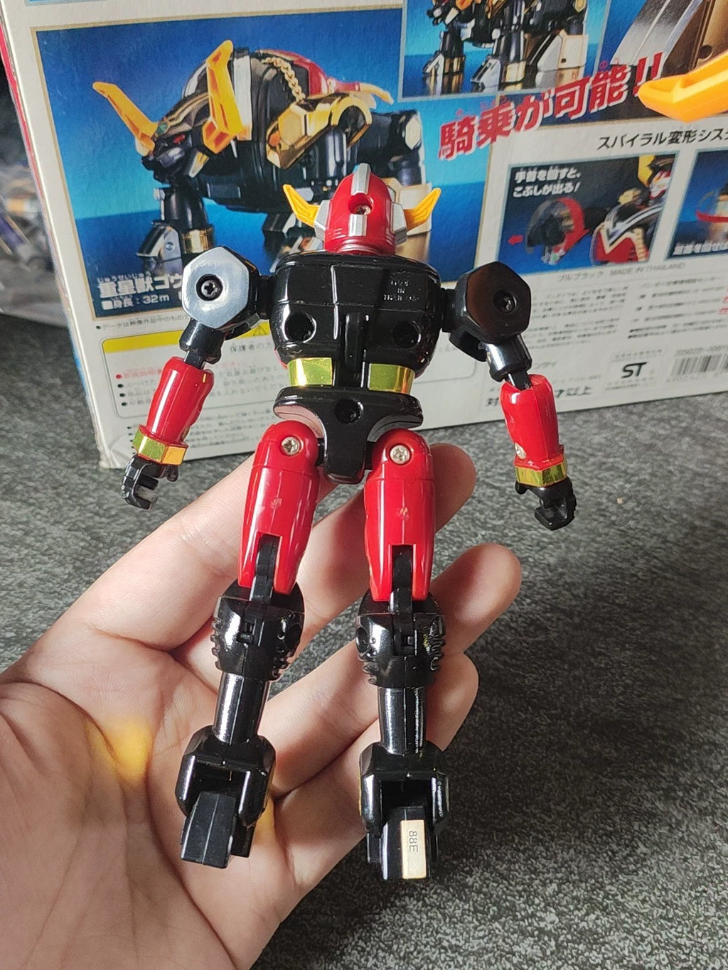 101026-toy-1 DX Super Alloy Rider Fit Bruta Ullas Star Beast Black Bull