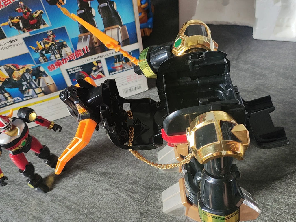 101026-toy-1 DX Super Alloy Rider Fit Bruta Ullas Star Beast Black Bull