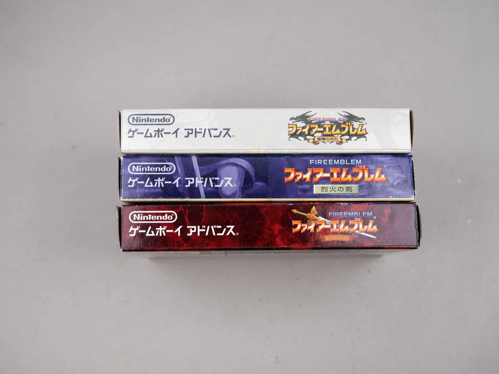 GBA game, three collections of flame emblem series, sword of seal, of fire and stone of holy devil light, original genuine, color as shown in the picture, box said full, cassette function normal, packing price, free shipping transparent protective box.