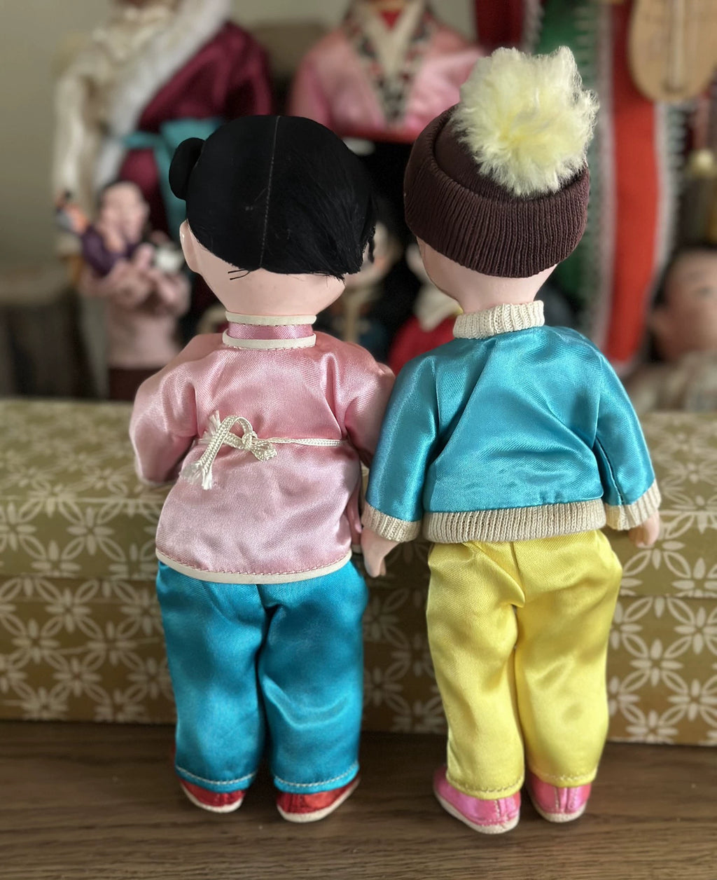 040926-doll-211 Antique Dolls Chinese Ethnic Dolls Embroidered Dolls