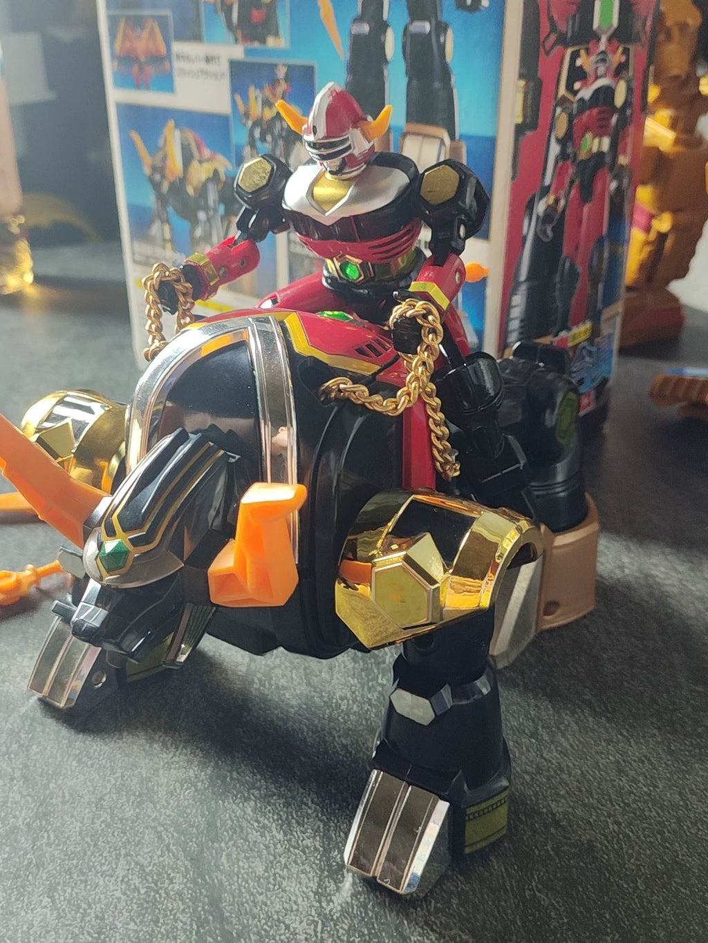 101026-toy-1 DX Super Alloy Rider Fit Bruta Ullas Star Beast Black Bull