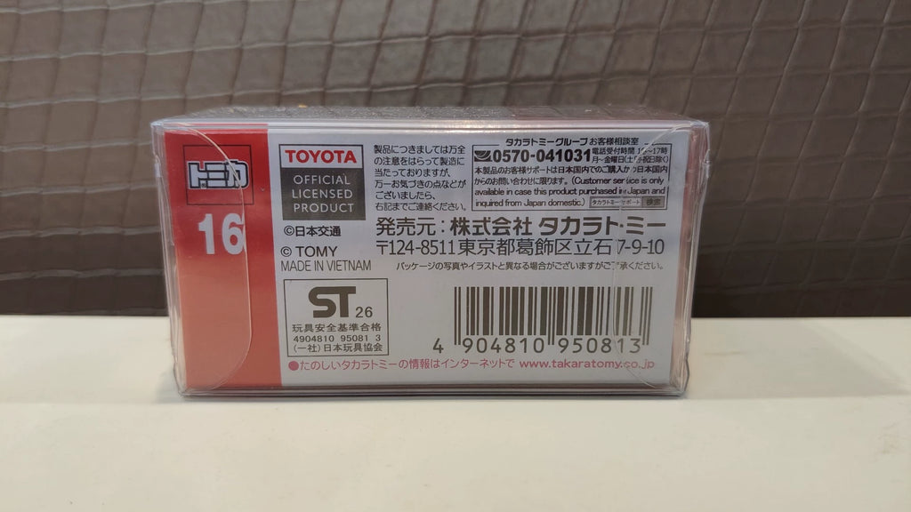 150926-toy-11 Tomica red and white box new car sticker No. 16 Japanese transportation taxi Nihon Kotsu taxi
