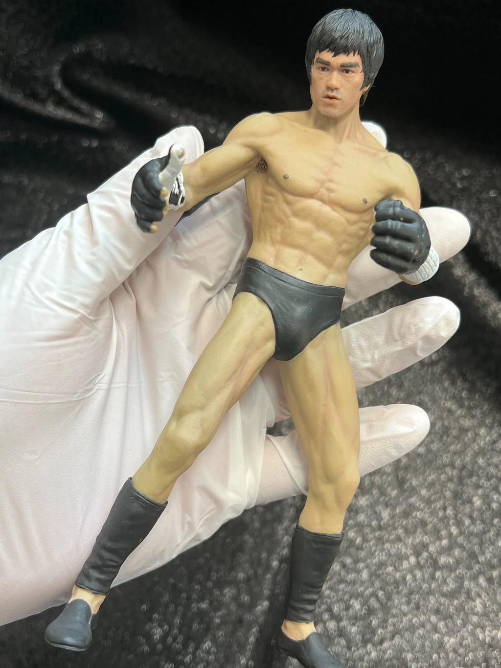 071026-toy-16 Out of print 1/12 Bruce Lee stormtoys figurine without box No Box