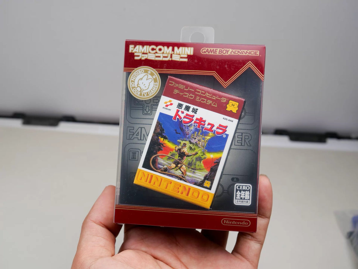 120926-toy-4 GBA games, fc mini series of Demon City, red and white classic genuine cartridges, rare. The color is as shown in the picture, the box is full, the medieval products are beautiful, the cassette function is normal, and the shipping is free.