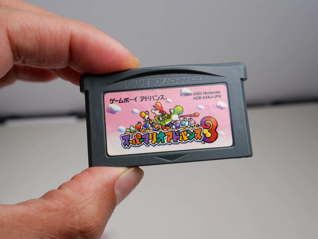 120926-toy-5 gba game, Super Mario Bros. A3. Yoshi Island, original genuine cartridge, color as shown in the picture, full box, medieval beauty, chip memory, normal function, free shipping transparent protective box.