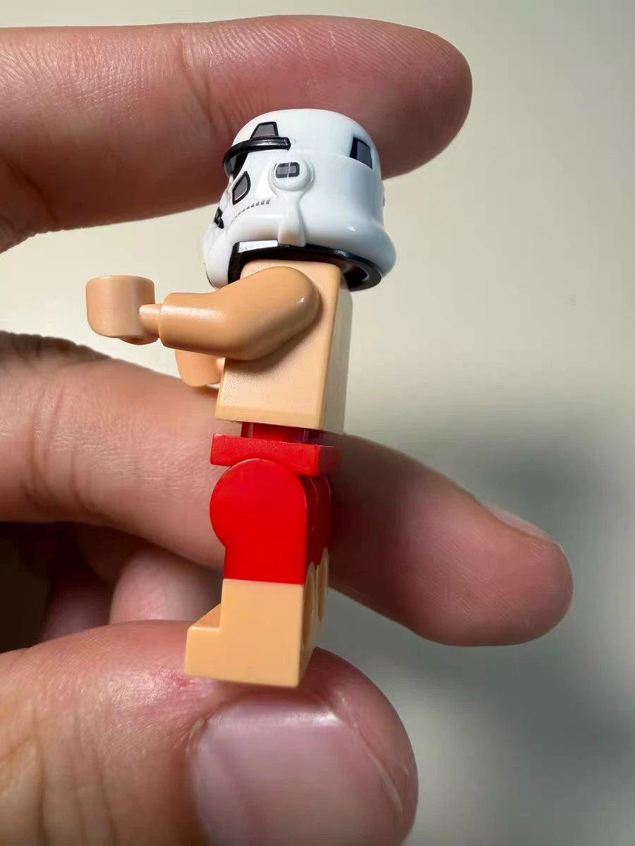 081026-toy-19 LEGO Stormtrooper sw1479 Shower