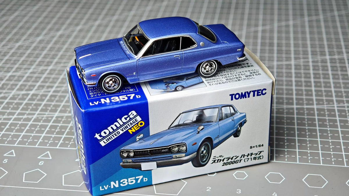 210926-toy-11 Tomica Limited Vintage Neo LV-N357b Nissan Skyline 2000GT Hardtop 1971 1/64