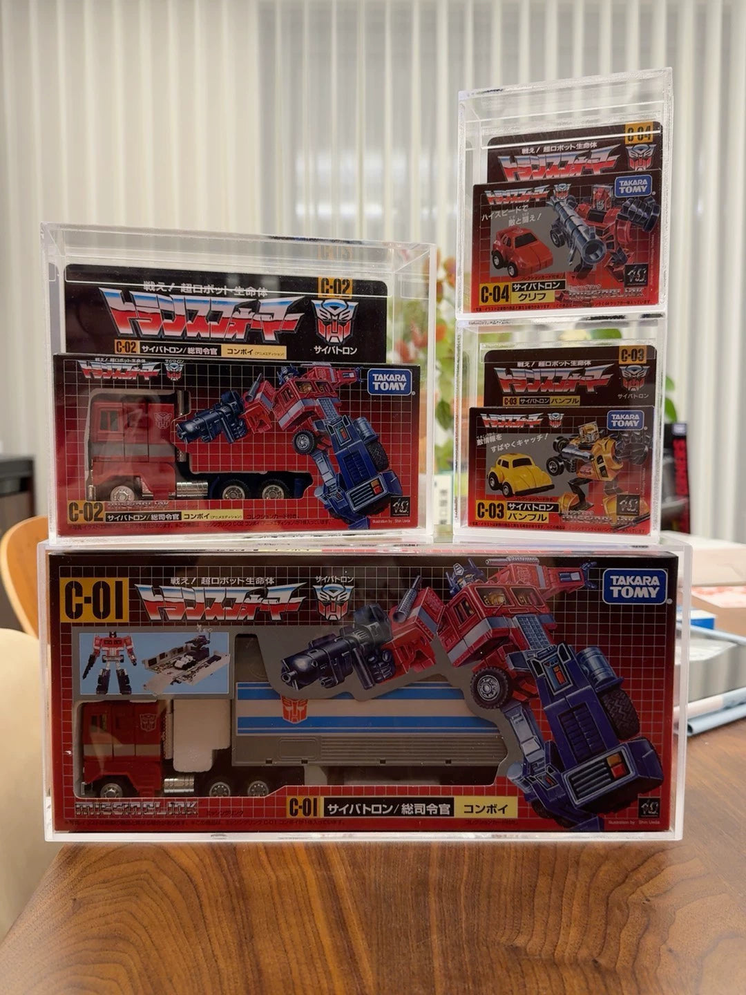 200926-toy-90 Transformers MissingLink G1 C02