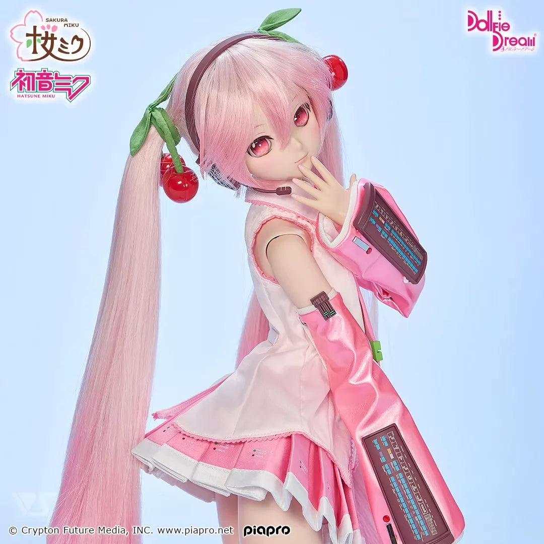 081026-toy-26 Sakura DD Official Clothes New