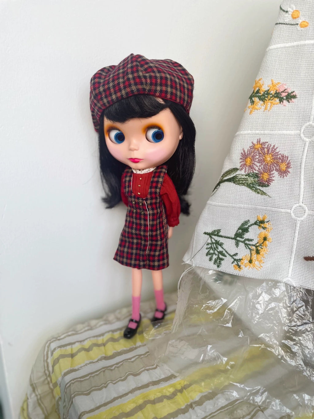 081026-toy-5 Blythe makeover bl arkin big gold dash flyman mondrian hollywood original dol