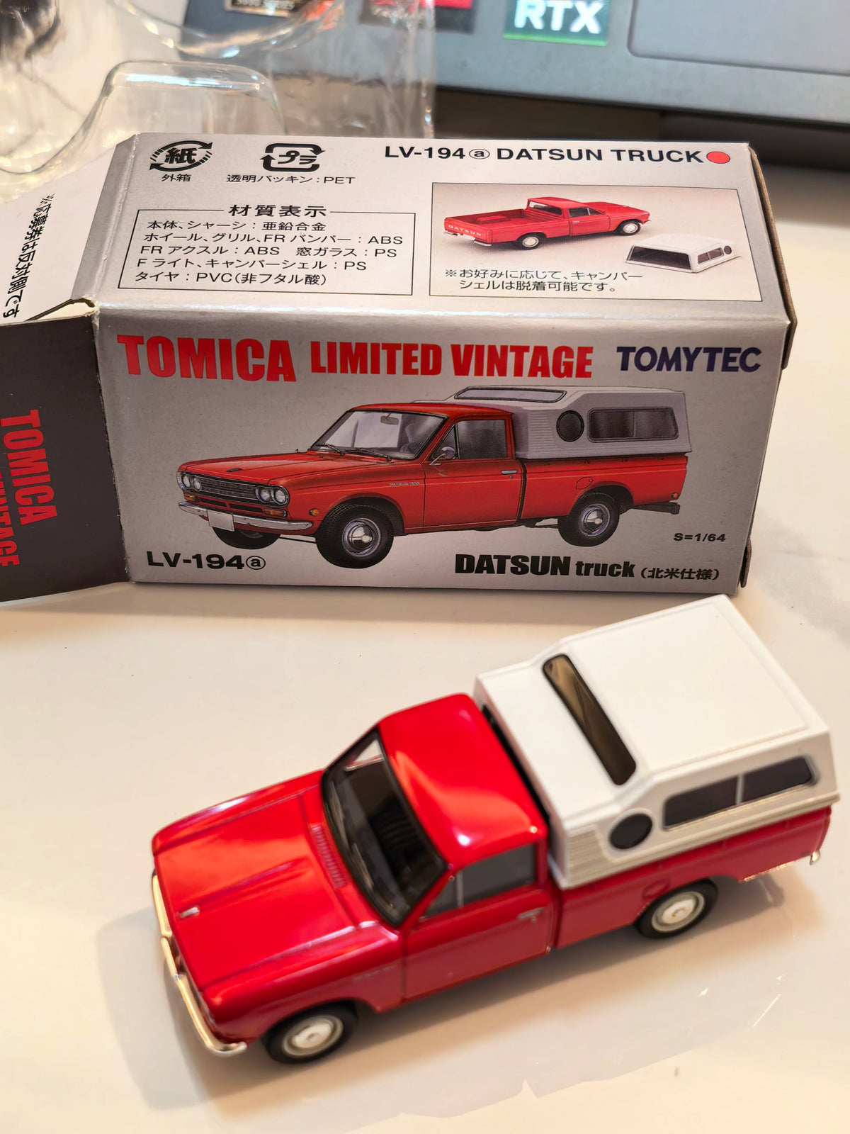 250926-toy-7 Tomica Limited Vintage tomy TLV LV-194a Japanese version 1/64 datsun truck