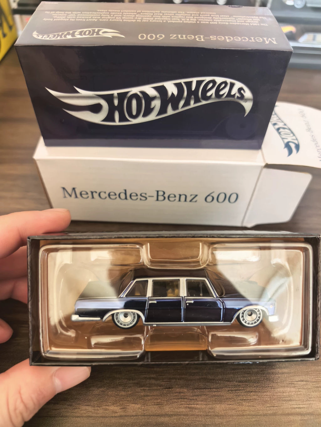 260926-toy-48 Hot Wheels RLC mercedes benz 600