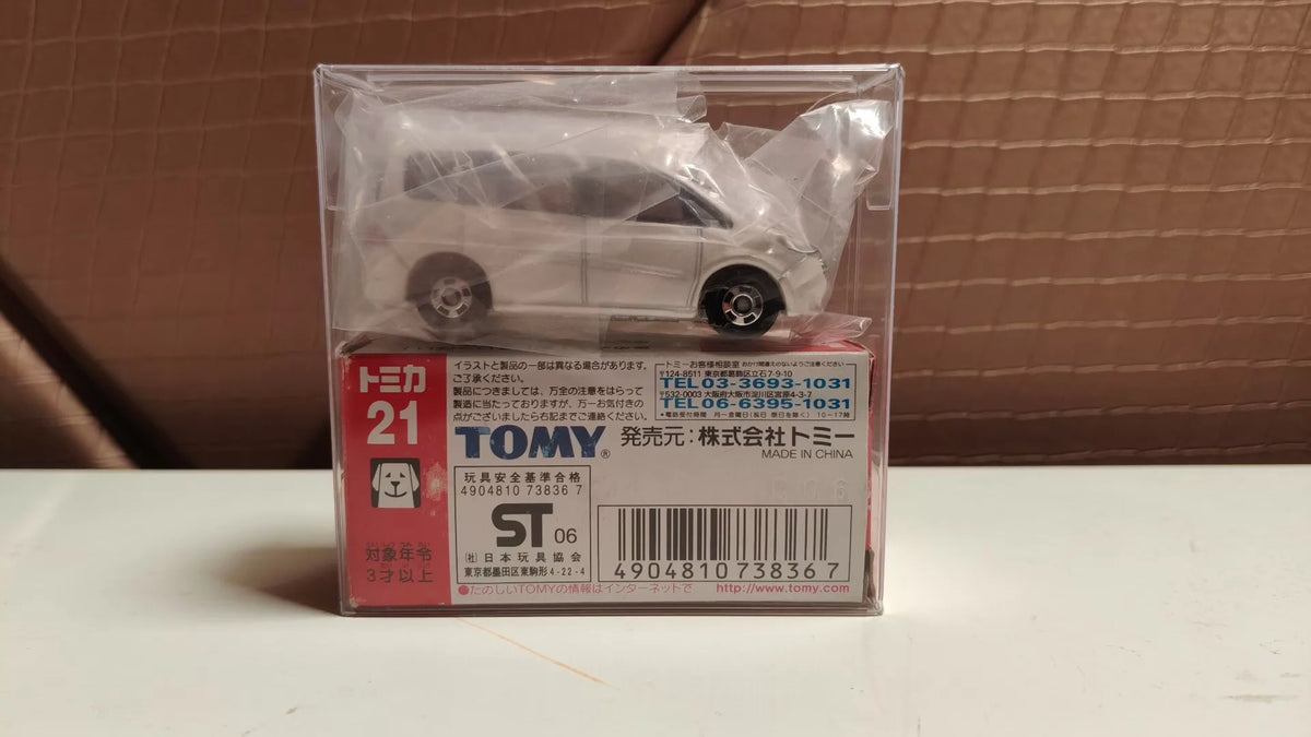 150926-toy-141 TOMICA 21 HONDA STEP WGN