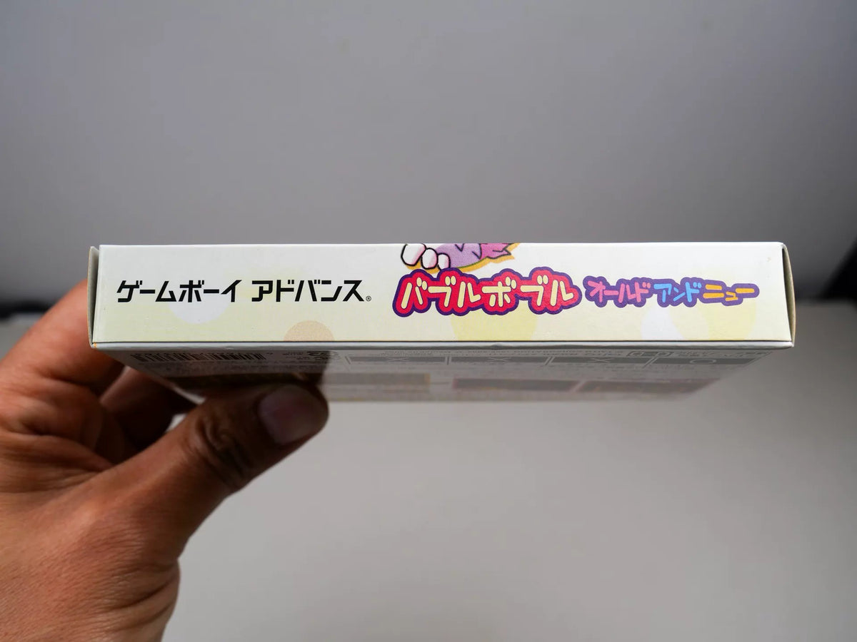 GBA game, Bubble Dragon old&new, original and genuine, as shown in the picture, the box says all American, the state is beautiful, the memory function of the cartridge chip is normal, and the transparent protection box is delivered free of charge.