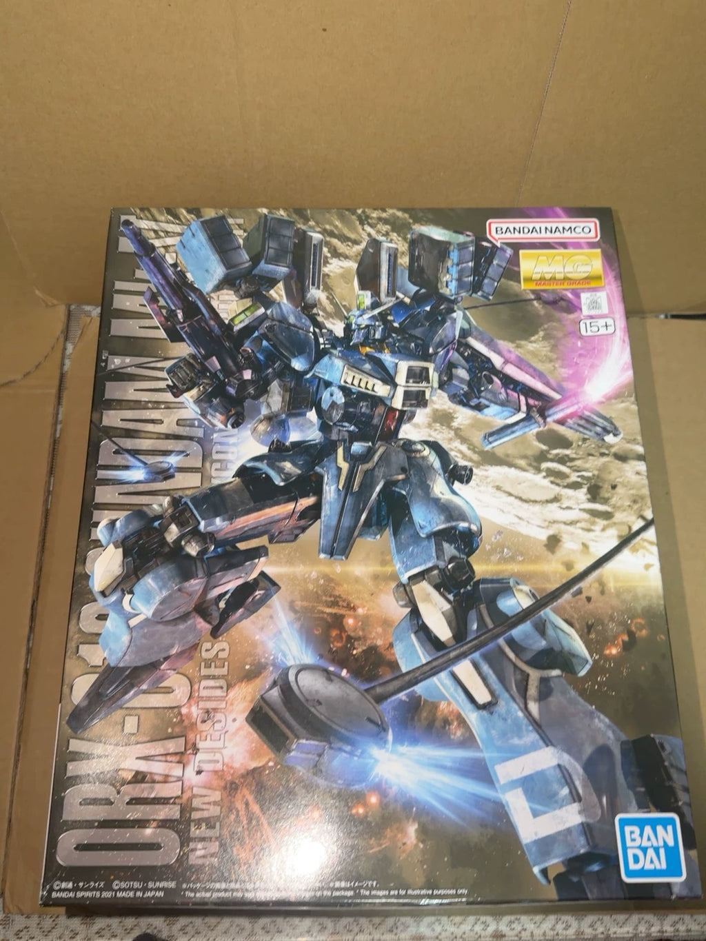 021026-toy-3 Gundam Bandai MG 1/100 MK-V assembled model