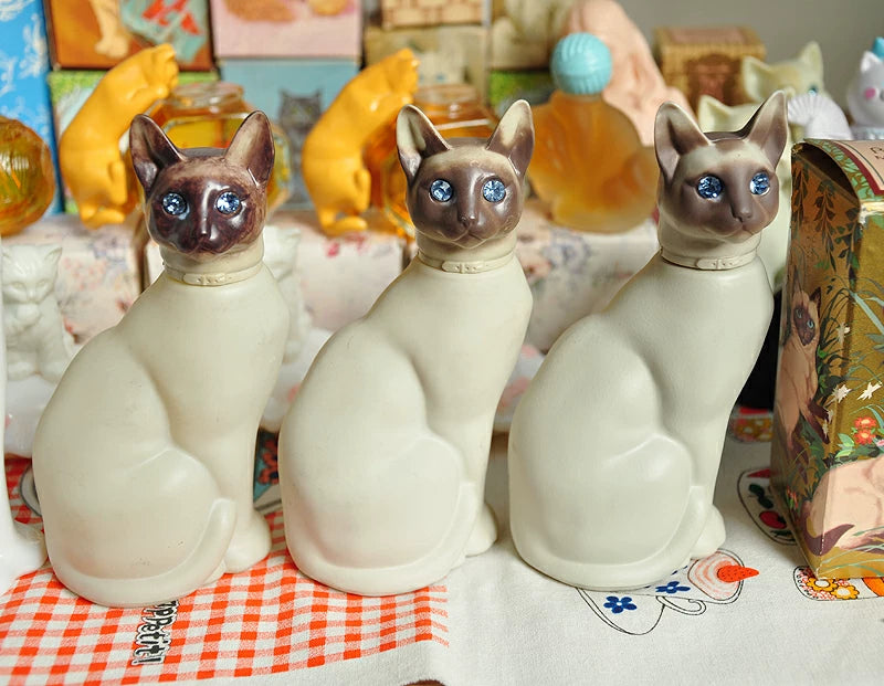 040926-doll-82 Western antique old perfume bottle Avon elegant fragrance Siam cat pillow cat perfume bottle ornaments various
