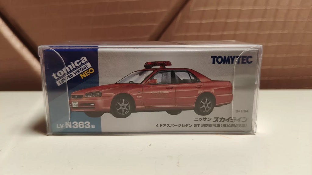 150926-toy-30 TOMYTEC TLV-N363a Nissan skyline 4DOOR sports Sedan GT