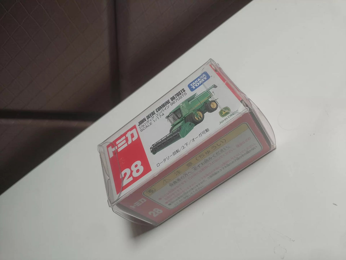 150926-toy-23 Tomica out of print red and white box 28 John Deere combine 9670STS