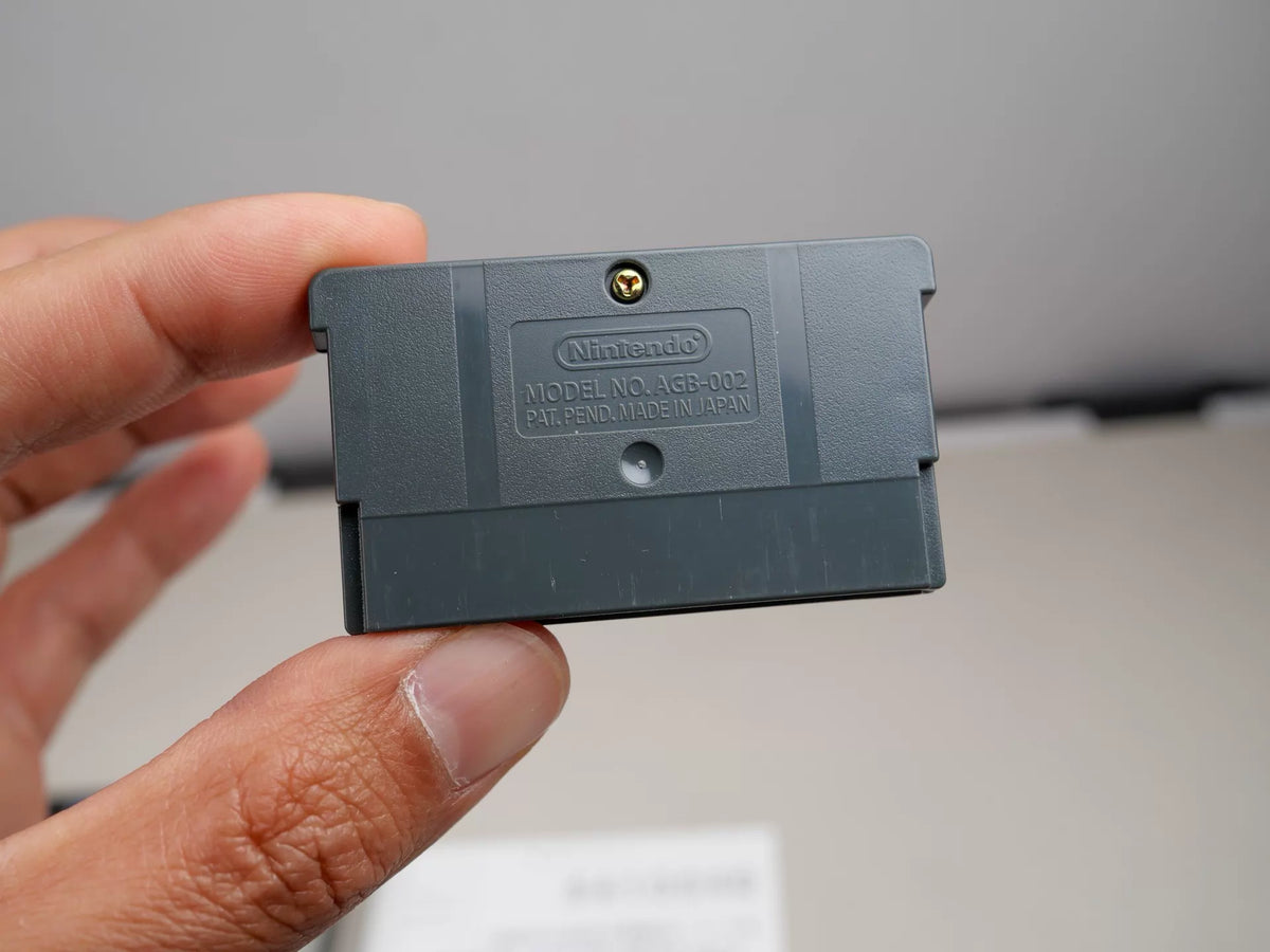120926-toy-29 gBA game, reloaded Soldier 2, original genuine cassette, color as shown in the figure, full box, good condition, chip memory, normal function, transparent protective box included in shipping.