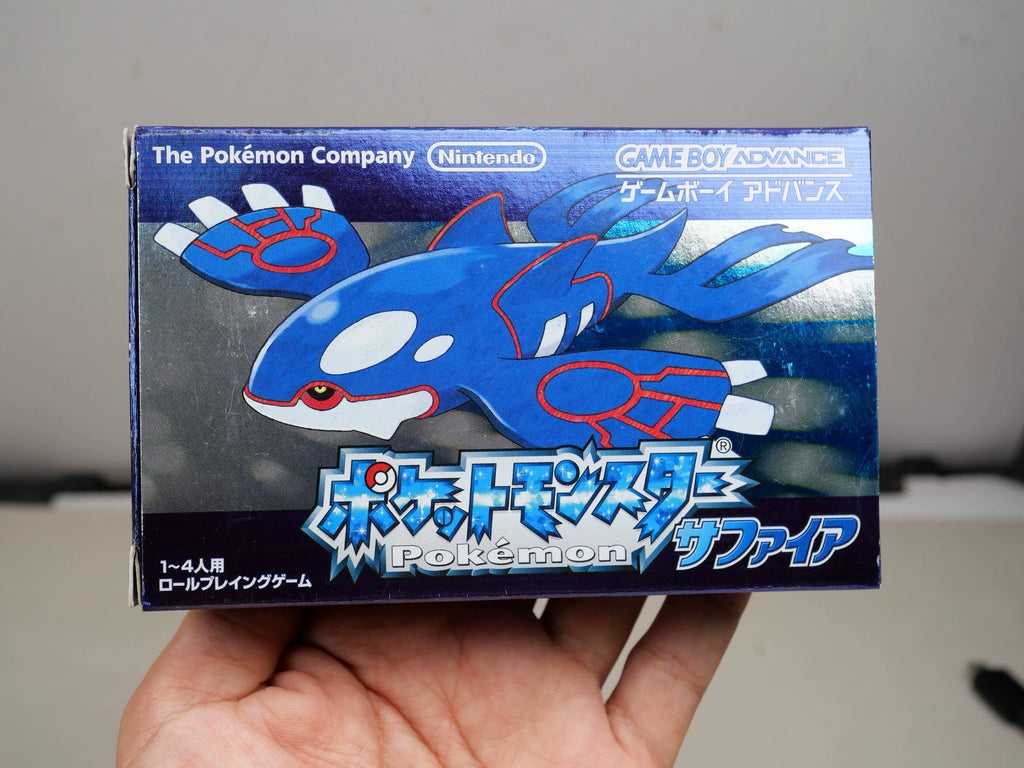 GBA game, Pokemon, Sapphire, original genuine cassette tape, color as shown, box said yes, paper is incomplete, there is some wear on the upper edge of the front of the box, the is normal and archived, and the transparent protective box is shipped.