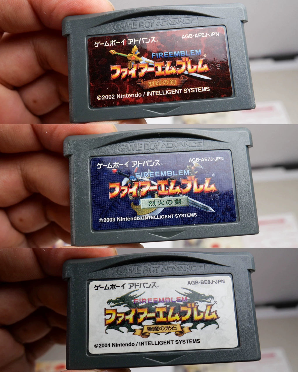 GBA game, three collections of flame emblem series, sword of seal, of fire and stone of holy devil light, original genuine, color as shown in the picture, box said full, cassette function normal, packing price, free shipping transparent protective box.