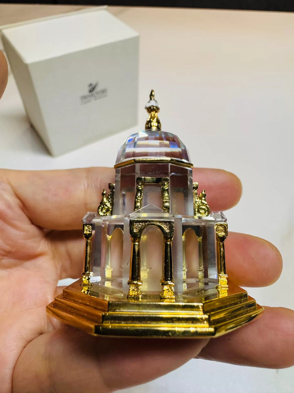 081026-toy-12 Swarovski Gold Memories Taj Mahal Crystal Ornament