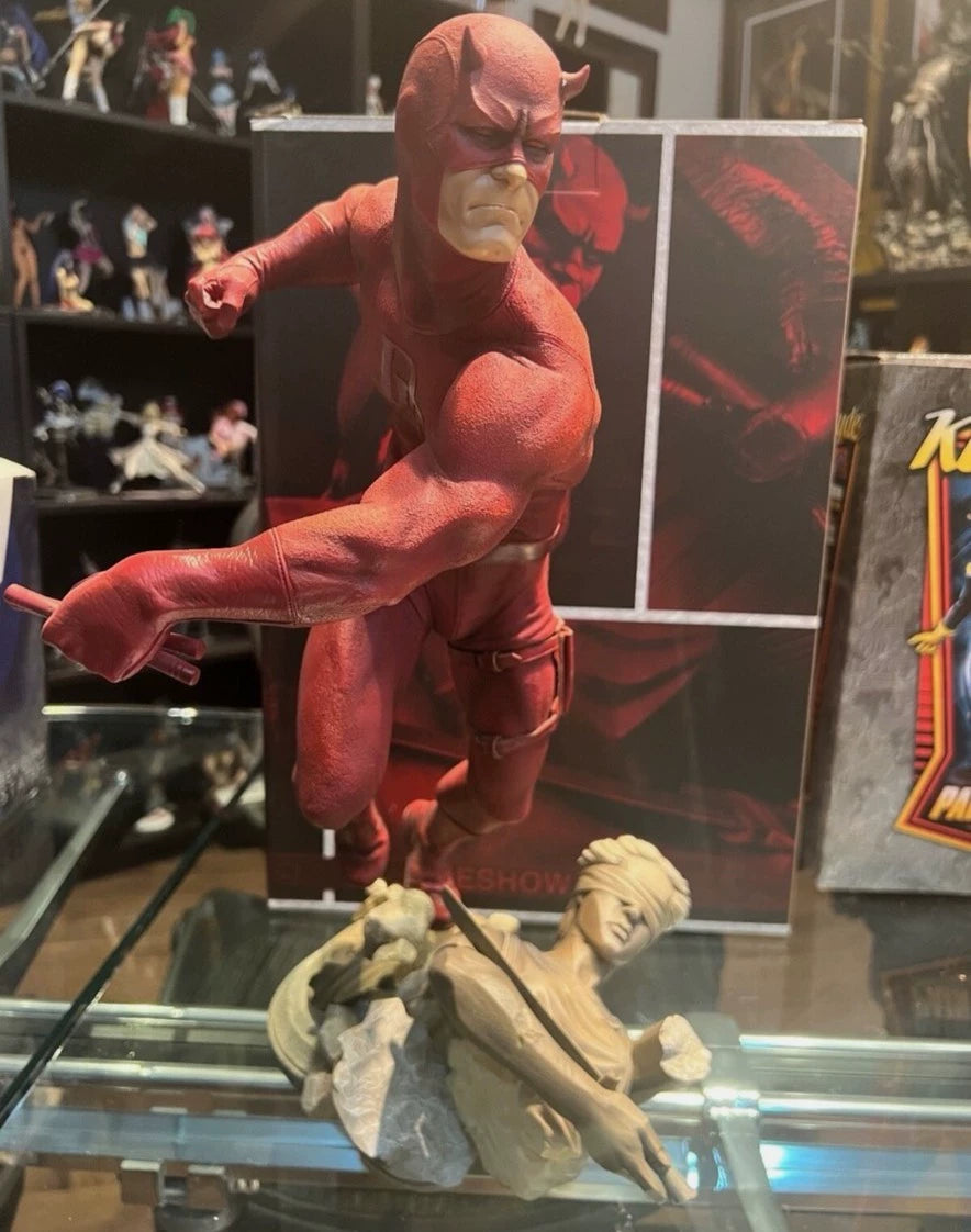 101026-toy-29 Marvel Sideshow Daredevil 1/4 Statue Reprint Guaranteed New