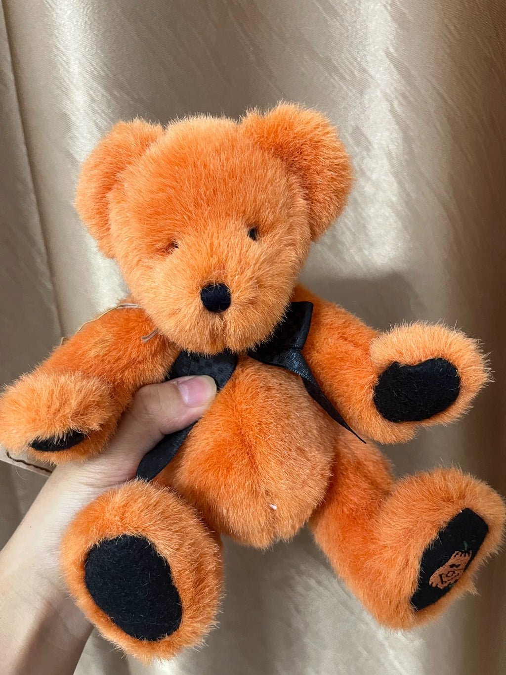 250926-toy-44 boyd Halloween bear has embroidery on the soles of its feet and logo